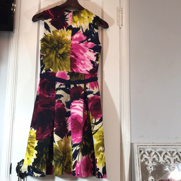 Just Taylor sleeveless flower 🌸 dress  EUC - Picture 3 of 7